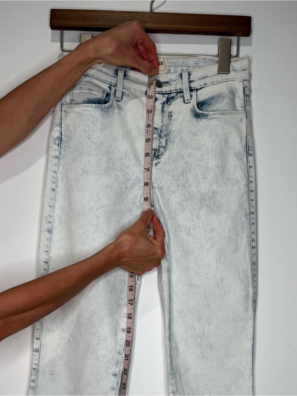 L’AGENCE High Waist Slim Harmon Jeans Electra Acid Wash Distressed Raw Hem 25 - Picture 10 of 14